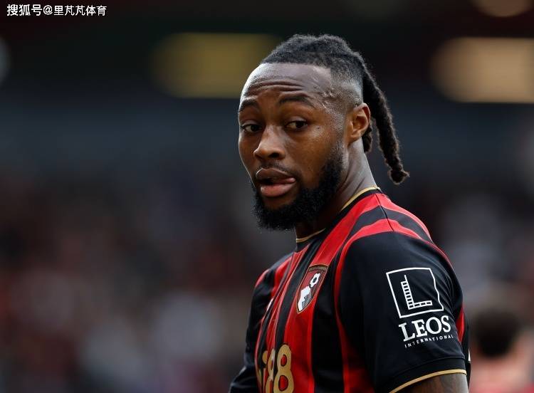 一日英超动向：曼联加速购买状态火热边锋，马雷斯卡接班瓜迪奥拉